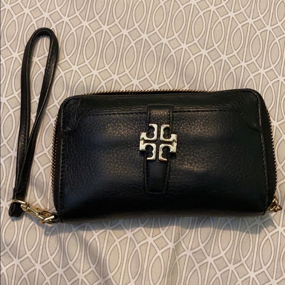 Tory Burch wallet